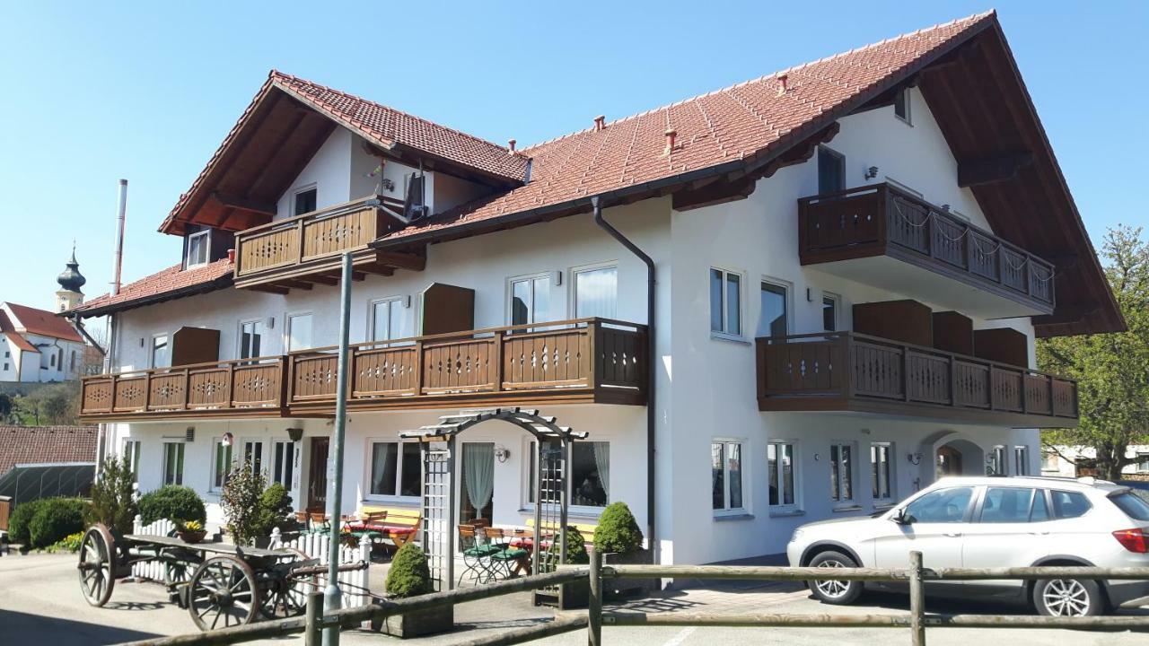 Hotel Gasthof "Zum Strauss" à Wildsteig Extérieur photo